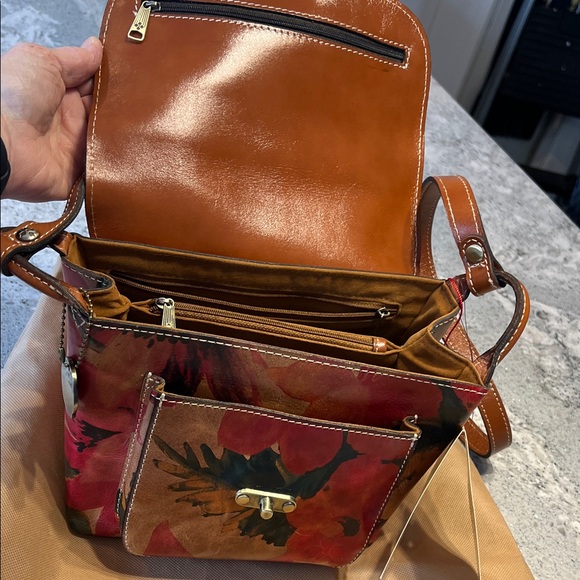 NWT Patricia Nash Leandra Leather Crossbody Bag in Spring Multi - Picture 3 of 13